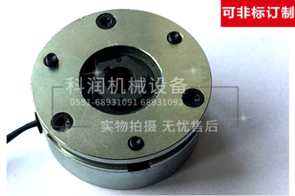 长时间踩离合器对车辆有什么危害？